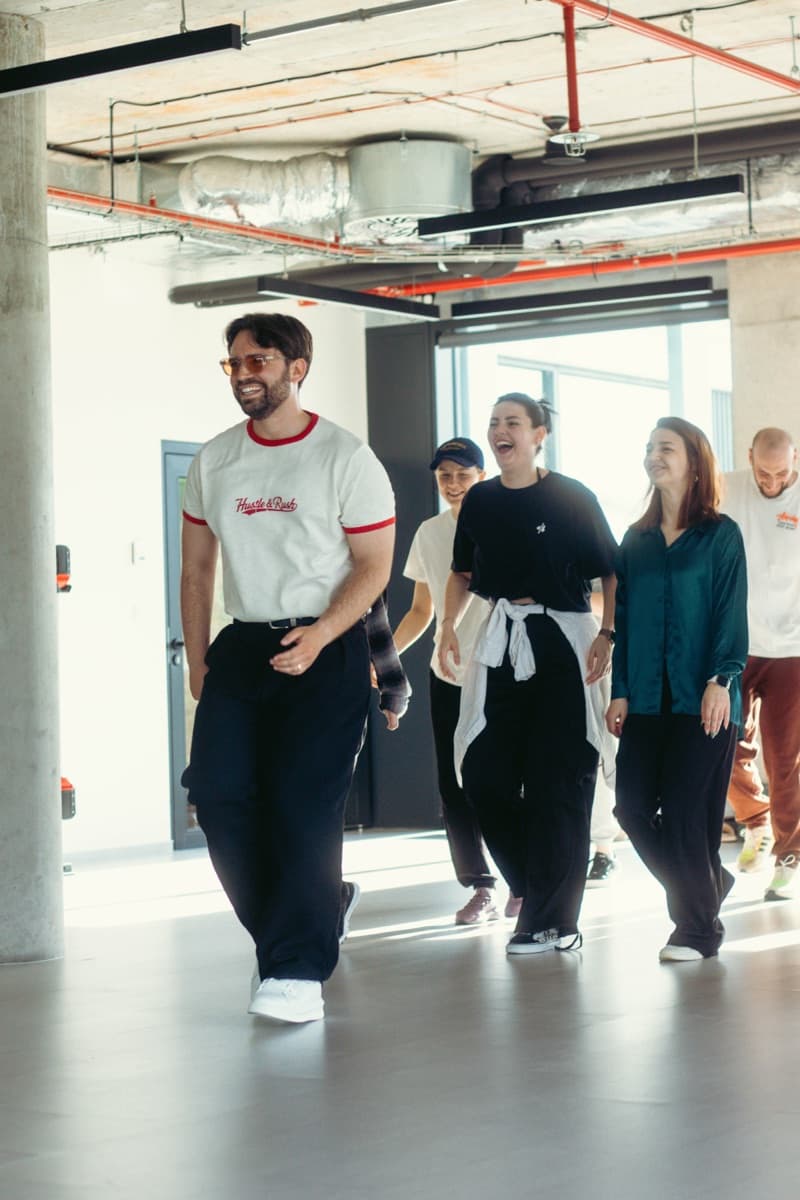 Johnny Unar dancing in a studio class